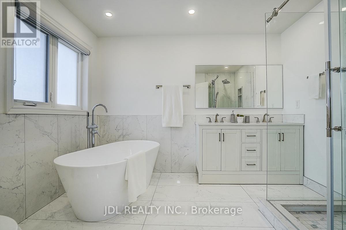 41 EMMITT ROAD W, Vaughan (Maple), Ontario, L6A3V8 — Photo 37