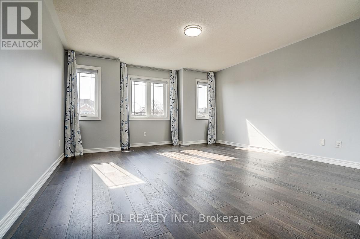 41 EMMITT ROAD W, Vaughan (Maple), Ontario, L6A3V8 — Photo 44