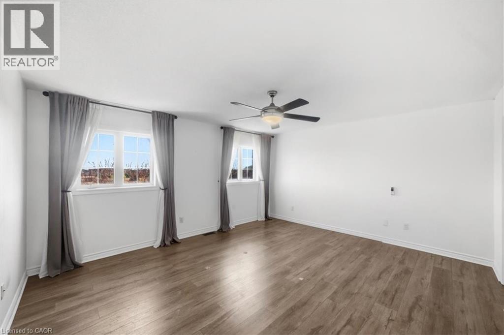 355 HOBBS Crescent, Milton, Ontario, L9T0J3 — Photo 14