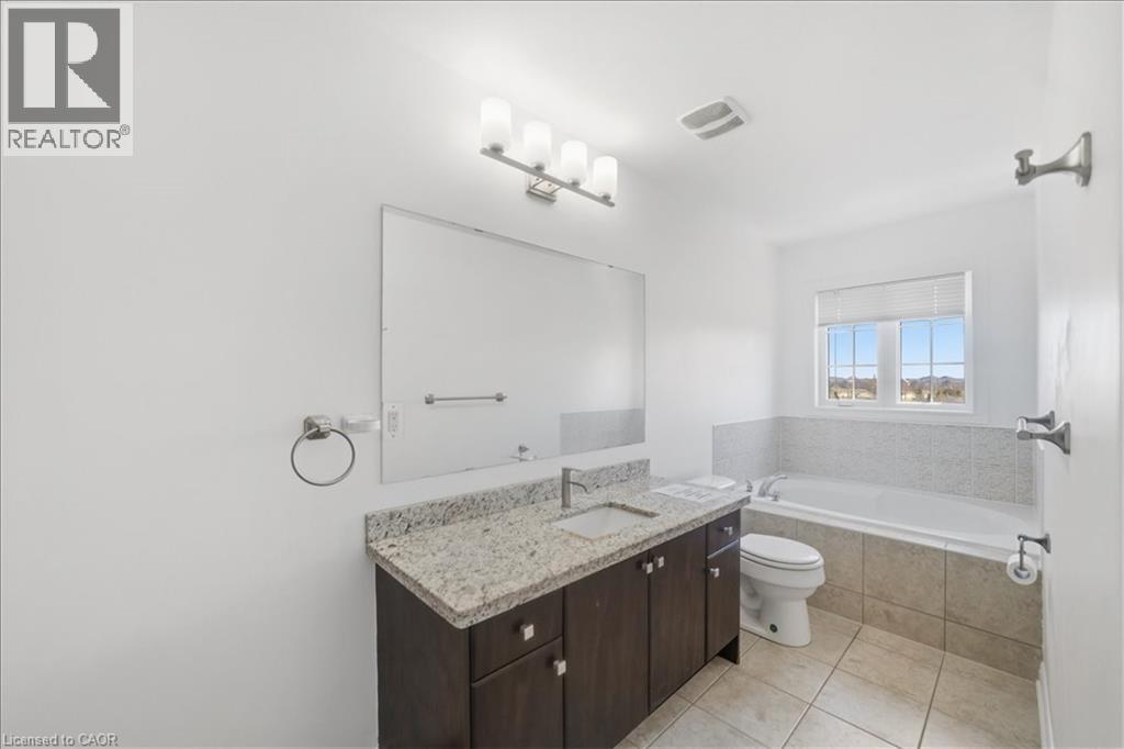 355 HOBBS Crescent, Milton, Ontario, L9T0J3 — Photo 17