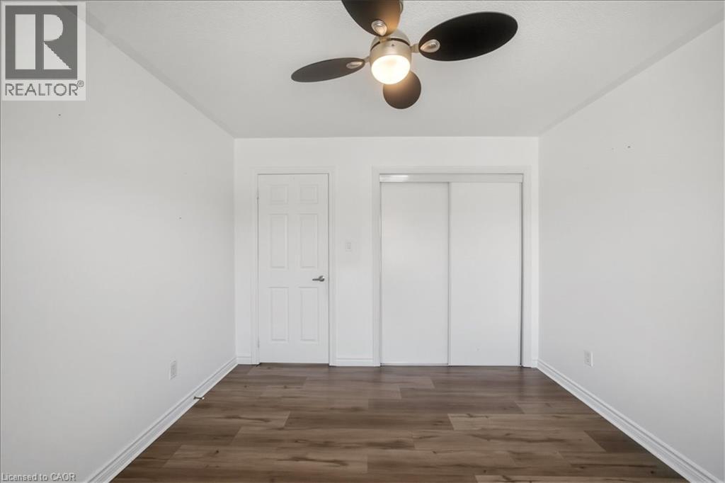 355 HOBBS Crescent, Milton, Ontario, L9T0J3 — Photo 24