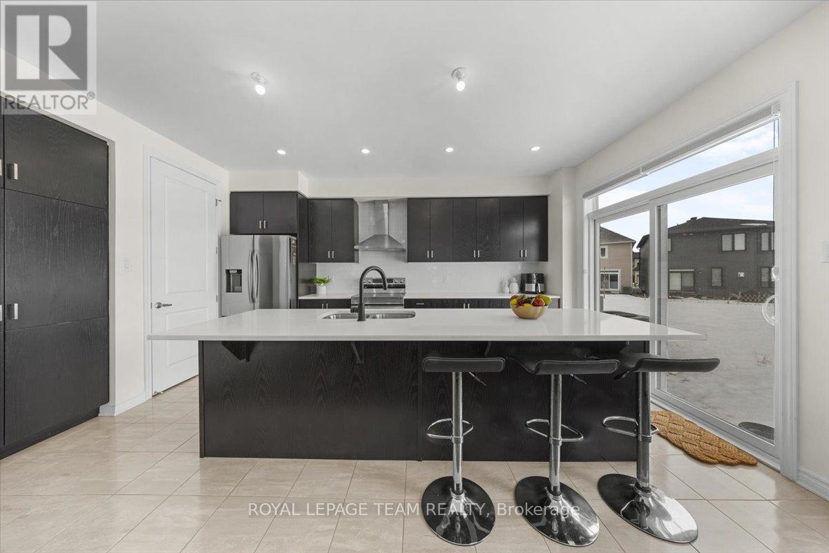 290 TURNBUCKLE CRESCENT, Ottawa, Ontario, K2J7B7 — Photo 10