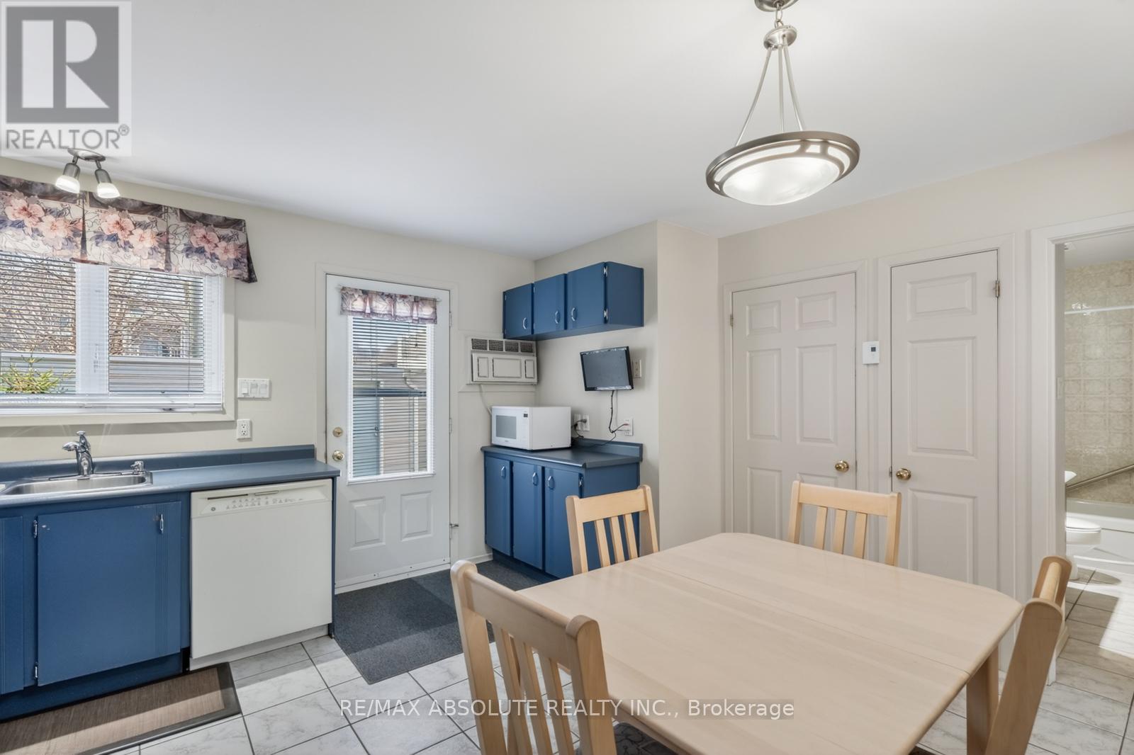 244 & 246 EMOND STREET, Ottawa, Ontario, K1L7R8 — Photo 11