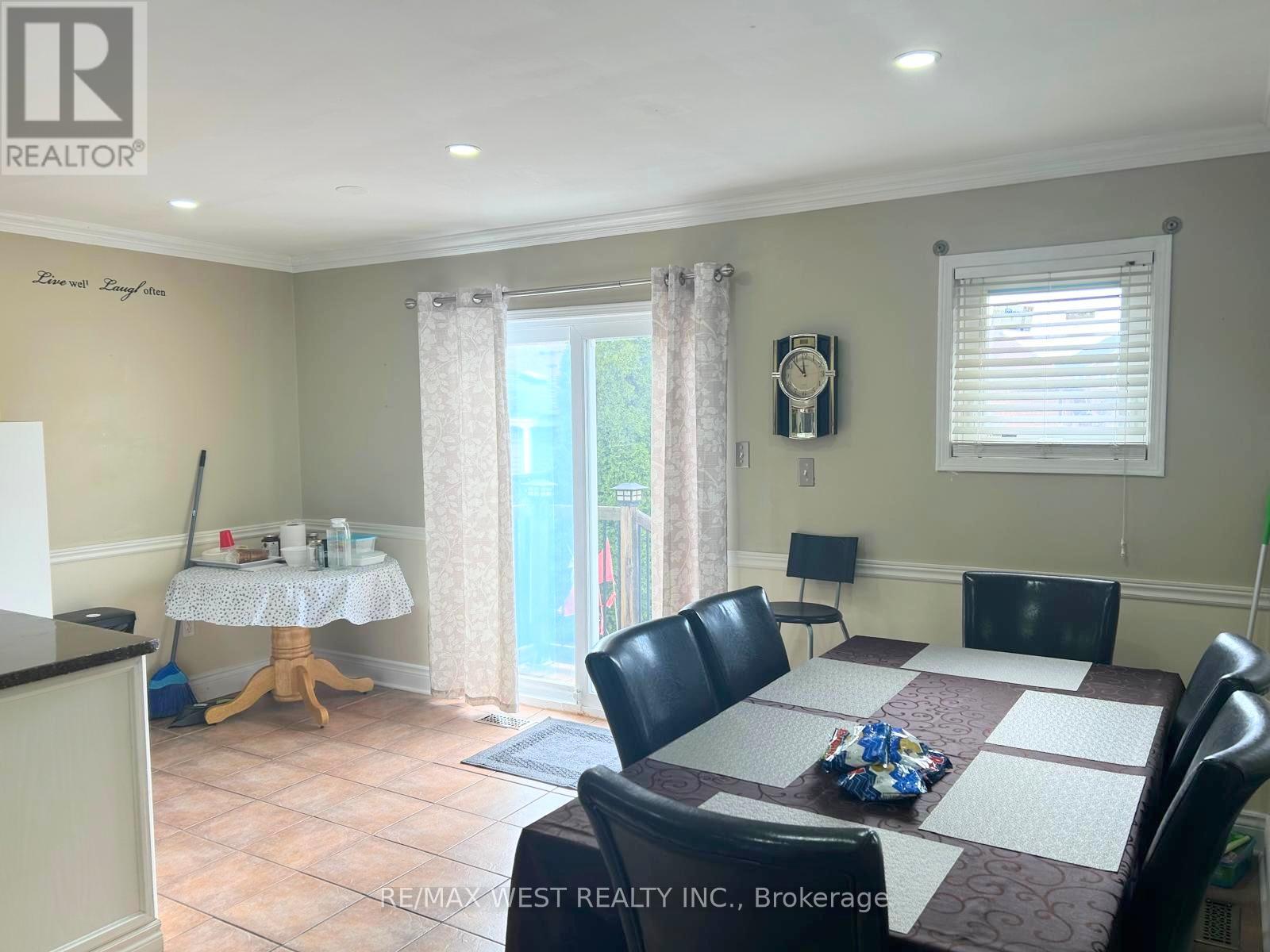 14 SUNCREST DRIVE, Brampton (Brampton West), Ontario, L6X4L6 — Photo 7