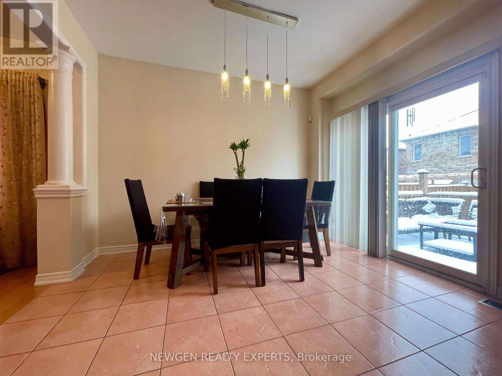 #UPPER - 42 CRYSTALVIEW CRESCENT, Brampton (Bram East), Ontario, L6P2R7 — Photo 7