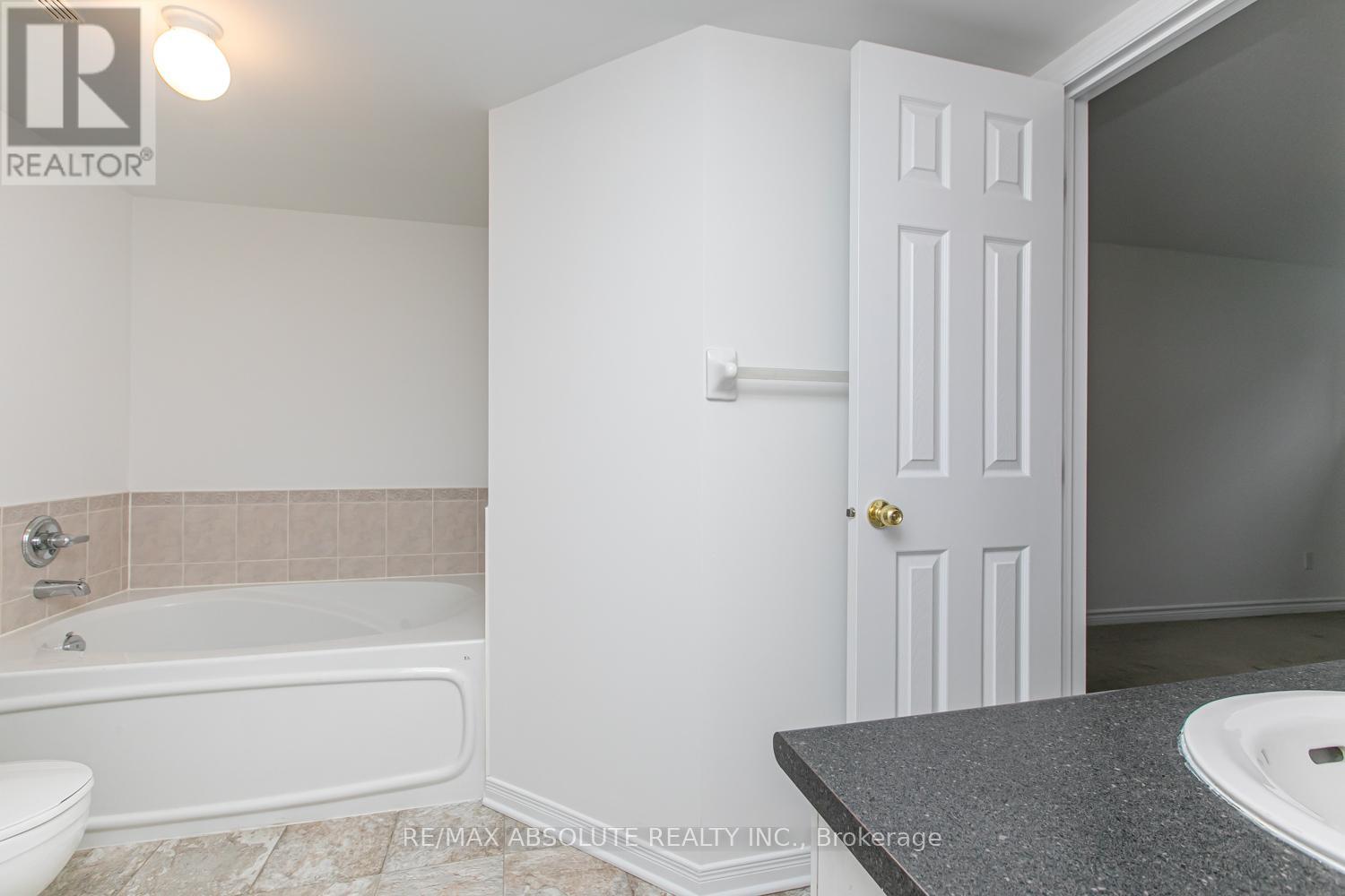 242 GERSHWIN PRIVATE, Ottawa, Ontario, K2H1G5 — Photo 24