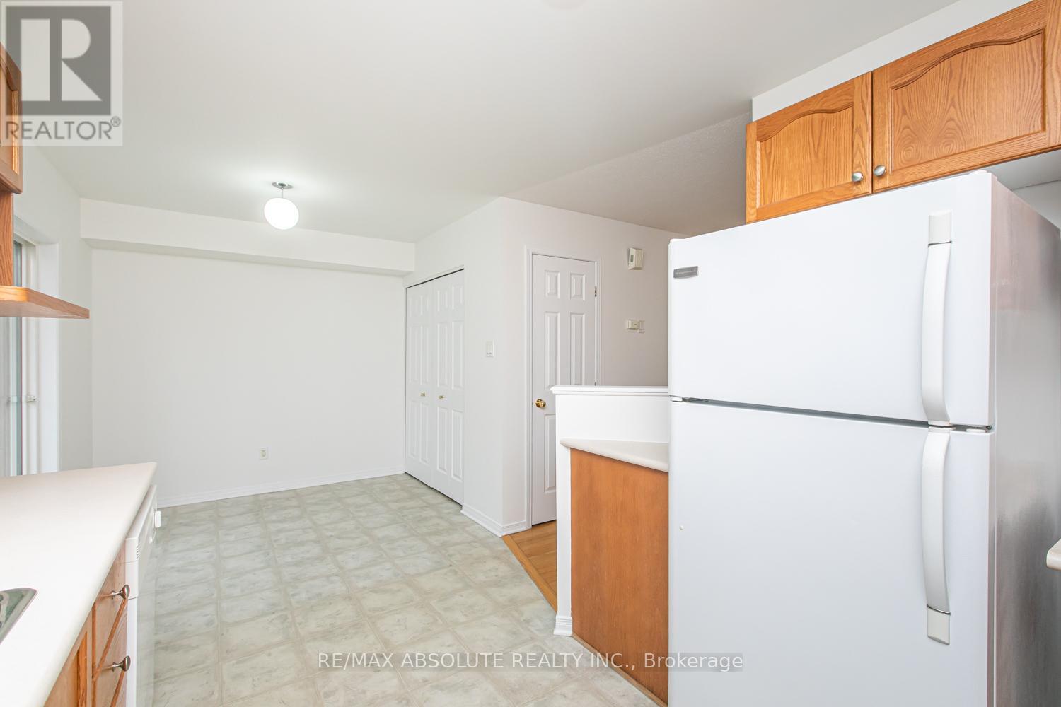 242 GERSHWIN PRIVATE, Ottawa, Ontario, K2H1G5 — Photo 9