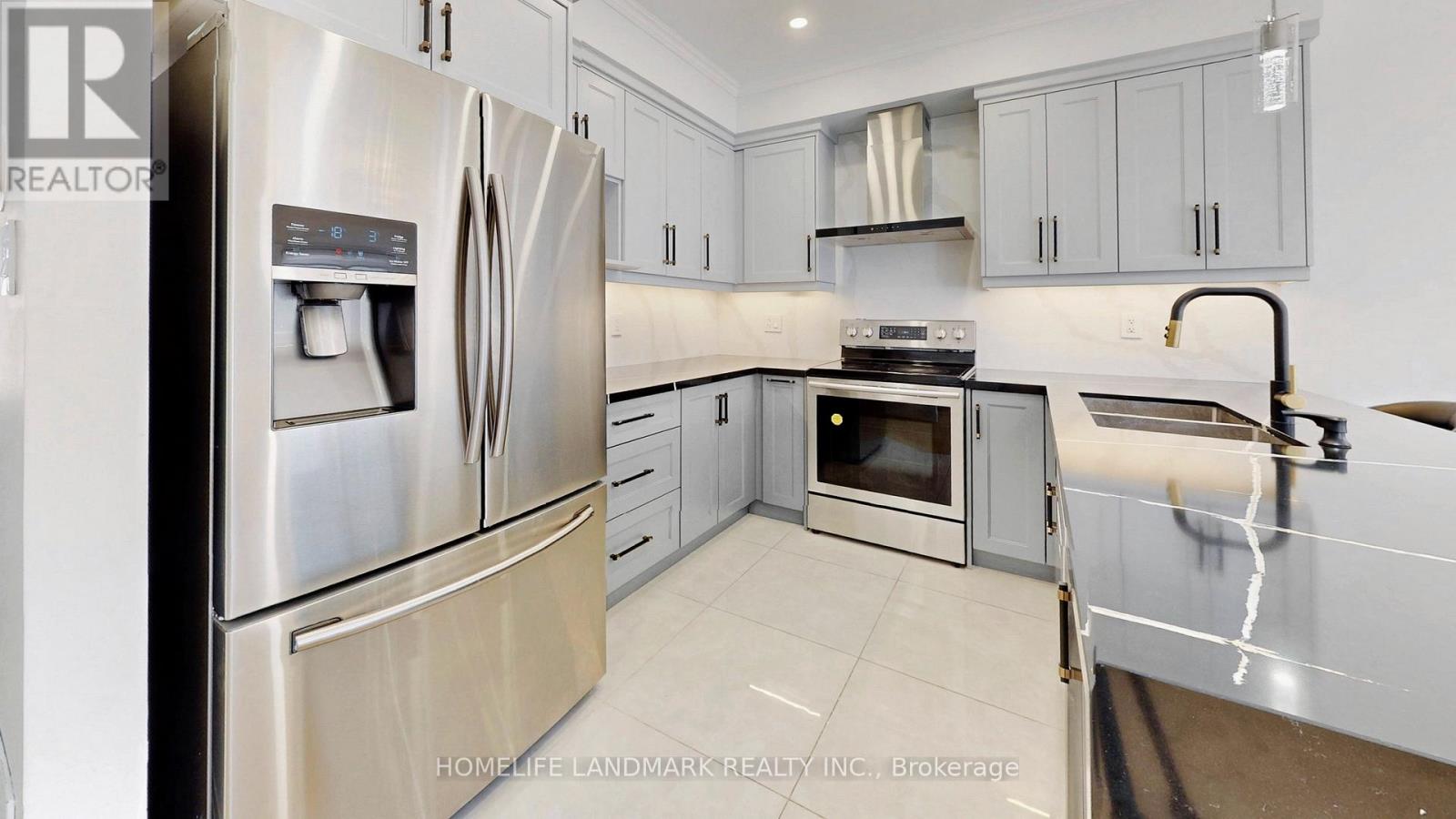 32 ARCO CIRCLE, Vaughan (Maple), Ontario, L6A3Z7 — Photo 18