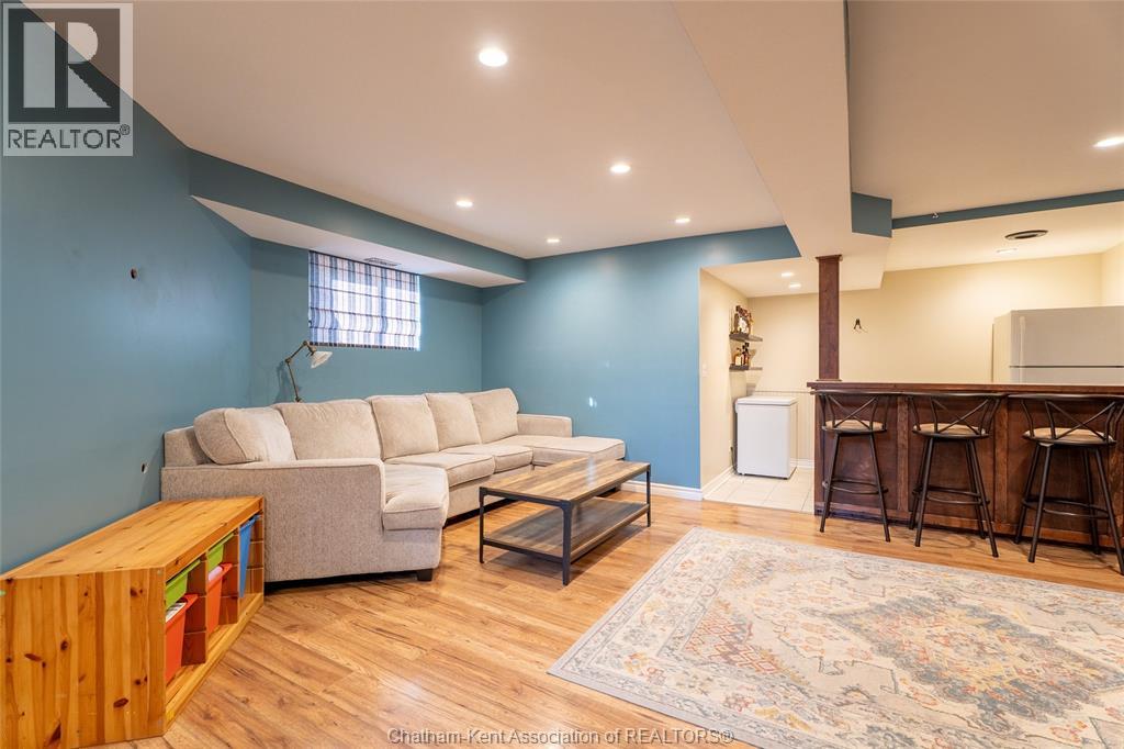 695 BLOOMFIELD ROAD, Chatham, Ontario, N7M5J5 — Photo 24