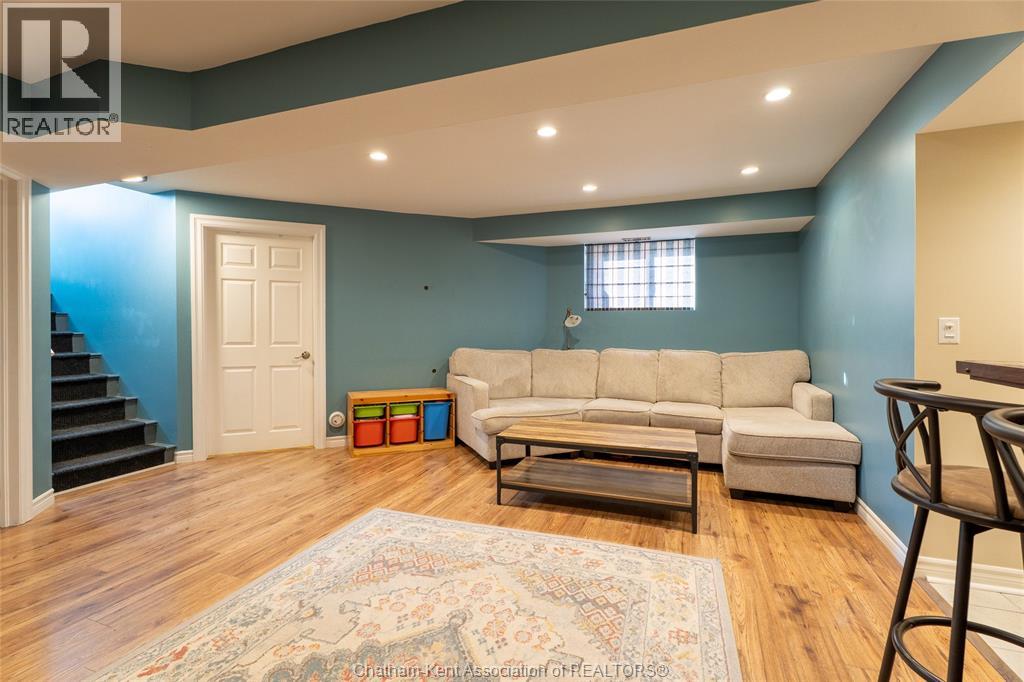 695 BLOOMFIELD ROAD, Chatham, Ontario, N7M5J5 — Photo 29