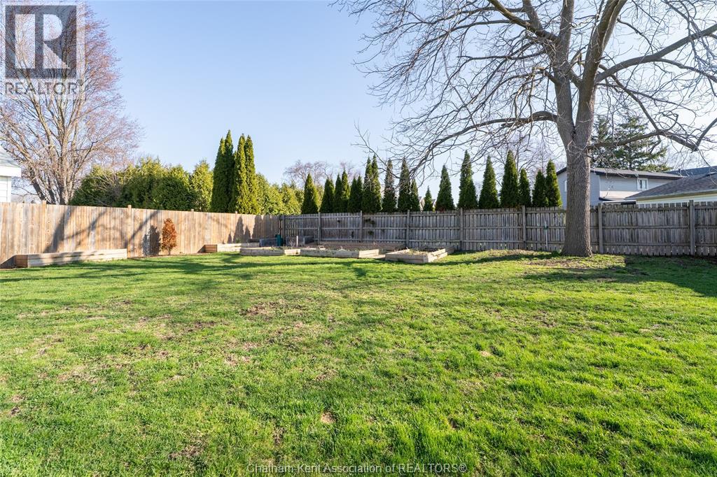 695 BLOOMFIELD ROAD, Chatham, Ontario, N7M5J5 — Photo 38