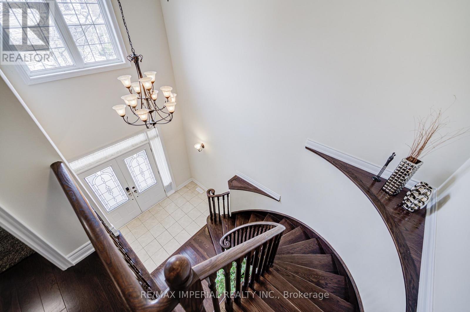 28 MANCINI CRESCENT, Richmond Hill (Jefferson), Ontario, L4E0T1 — Photo 18