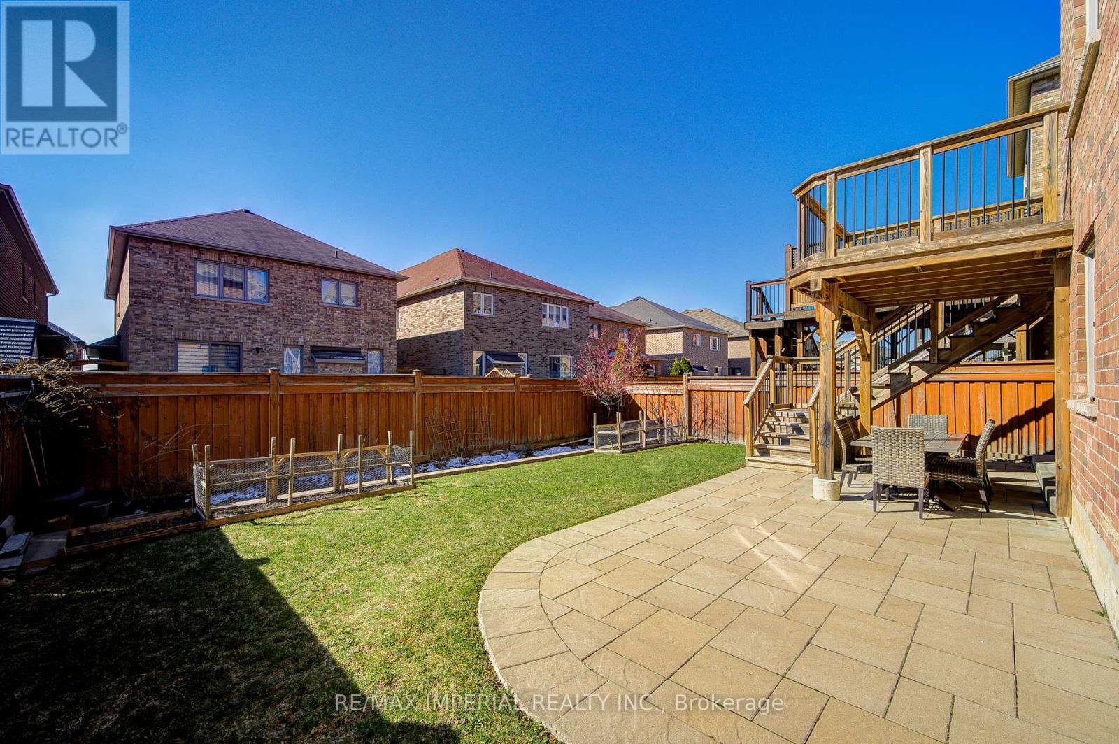 28 MANCINI CRESCENT, Richmond Hill (Jefferson), Ontario, L4E0T1 — Photo 36