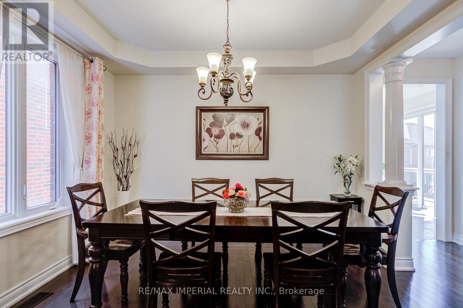 28 MANCINI CRESCENT, Richmond Hill (Jefferson), Ontario, L4E0T1 — Photo 7