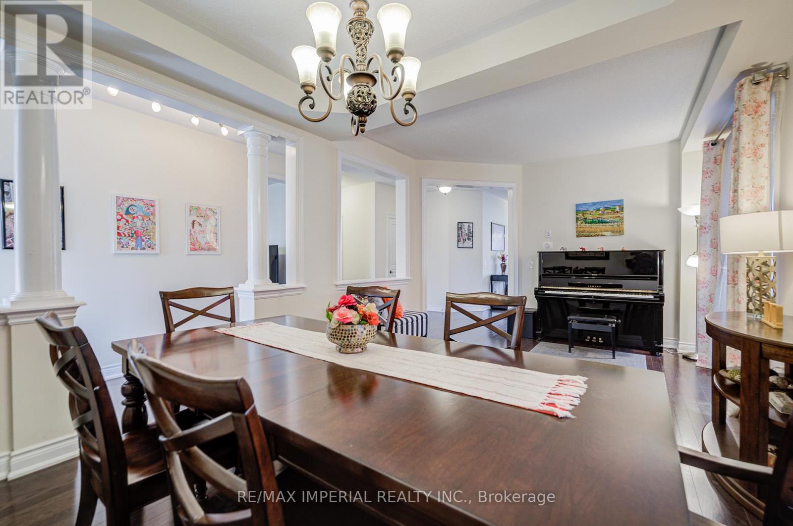 28 MANCINI CRESCENT, Richmond Hill (Jefferson), Ontario, L4E0T1 — Photo 8