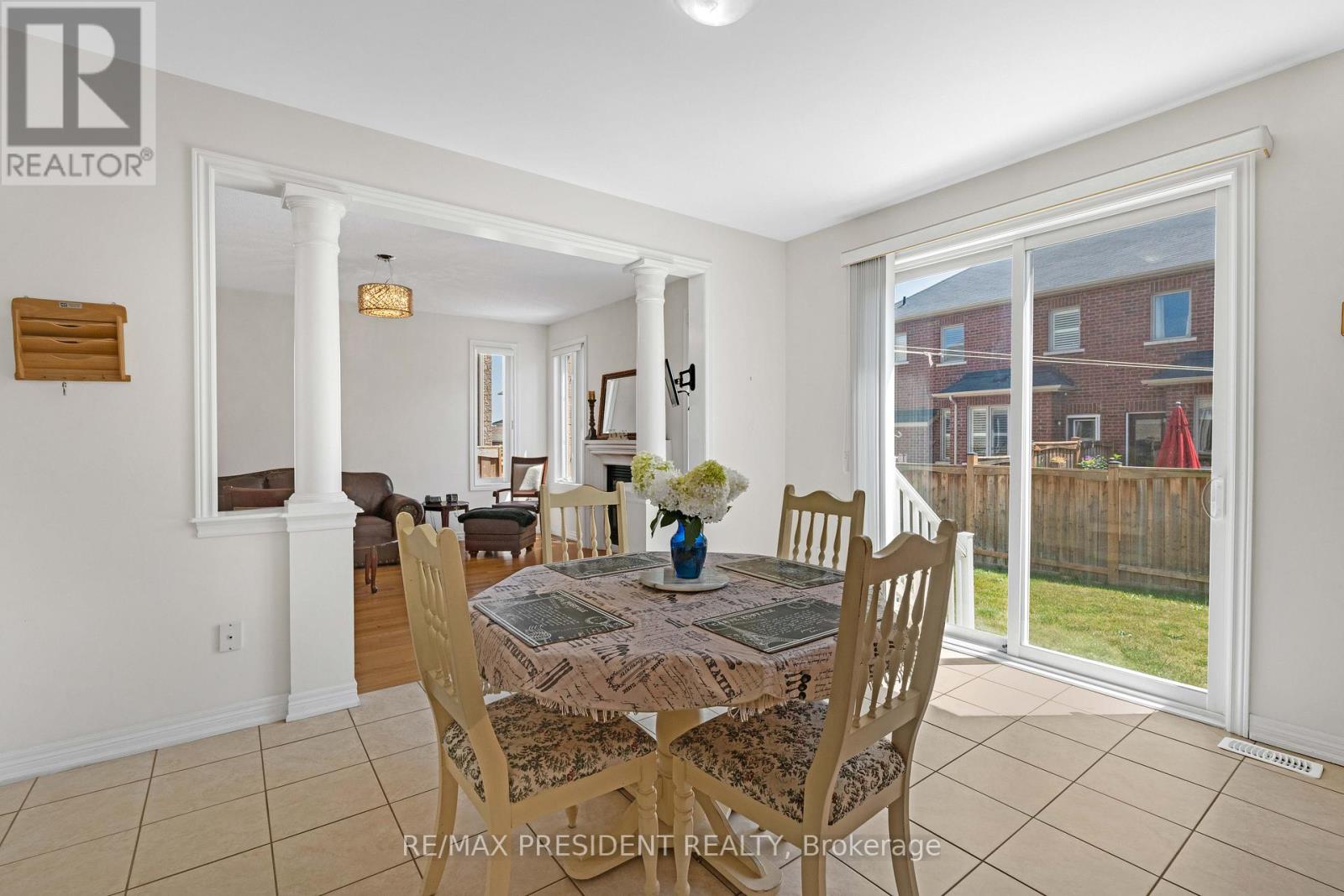 7 WELLPARK WAY, Brampton (Bram East), Ontario, L6P3Z6 — Photo 12