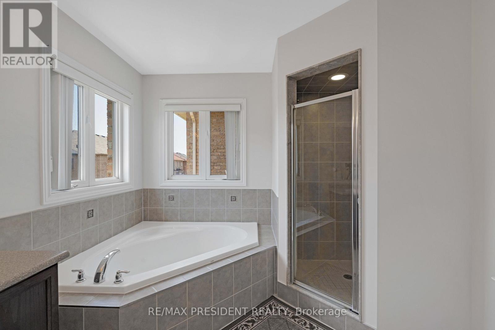 7 WELLPARK WAY, Brampton (Bram East), Ontario, L6P3Z6 — Photo 20