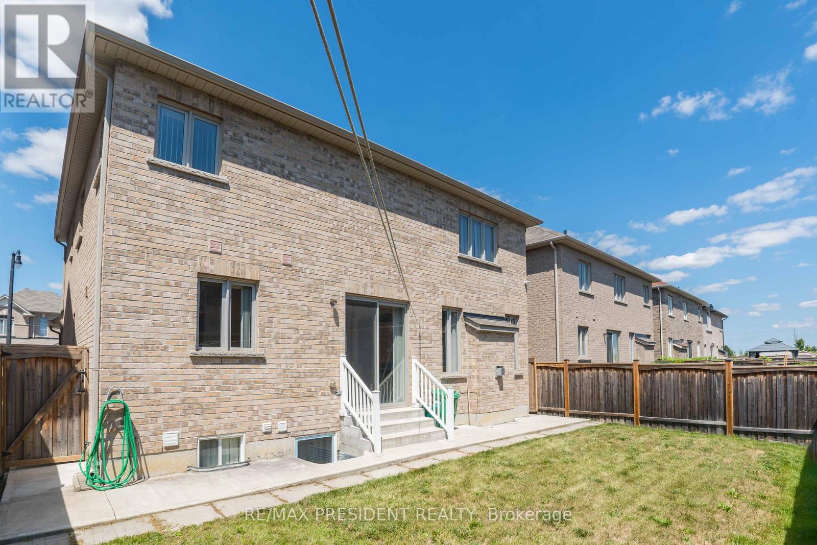 7 WELLPARK WAY, Brampton (Bram East), Ontario, L6P3Z6 — Photo 32