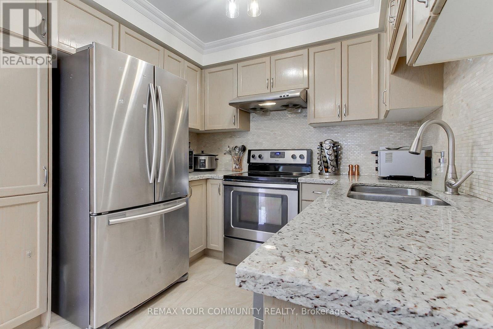 45 HARMONY ROAD, Vaughan (Patterson), Ontario, L4K5G5 — Photo 18