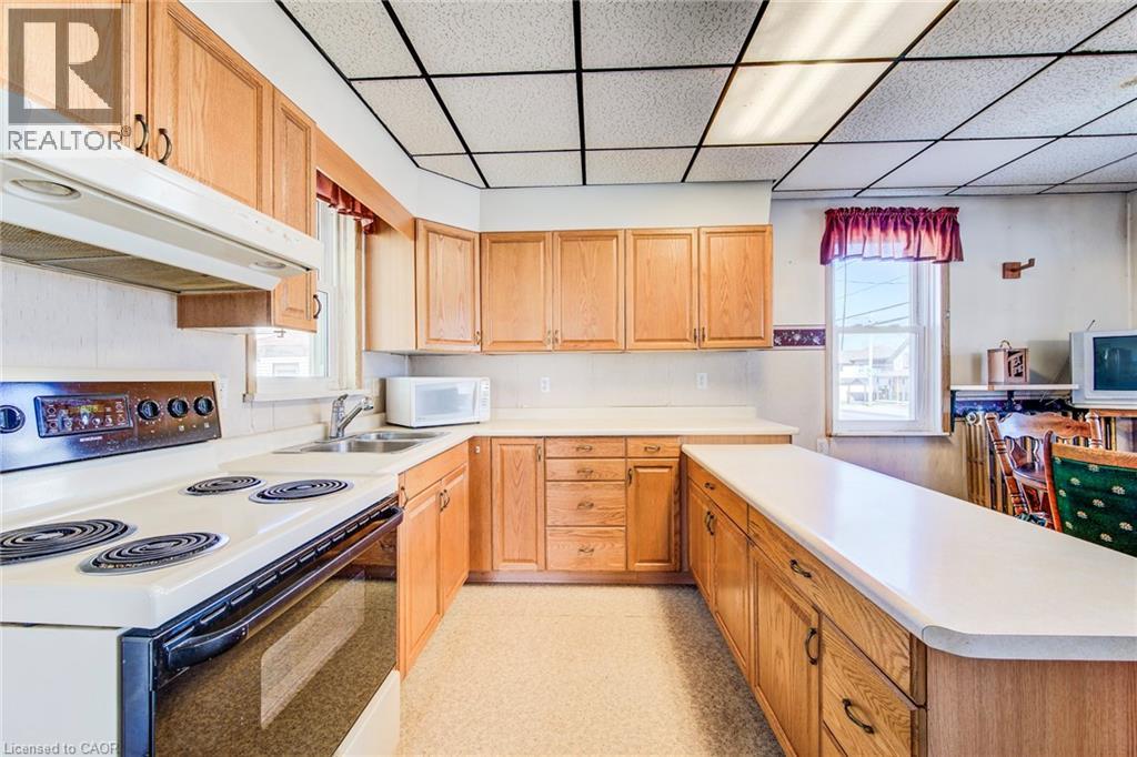 3532 LOBSINGER Line, St. Clements, Ontario, N0B2M0 — Photo 10