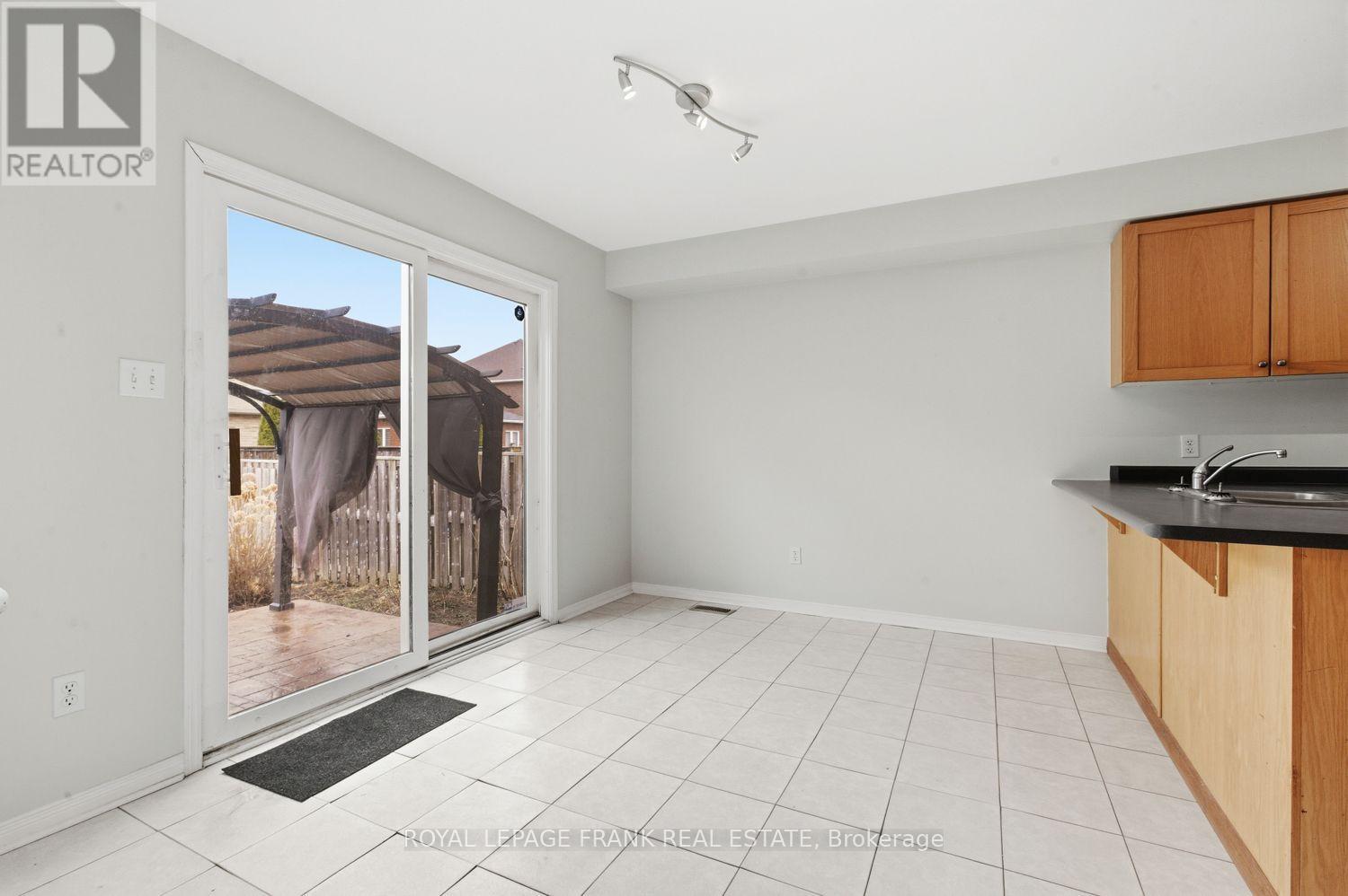 31 GABRIELLE CRESCENT, Whitby (Rolling Acres), Ontario, L1R3M6 — Photo 17