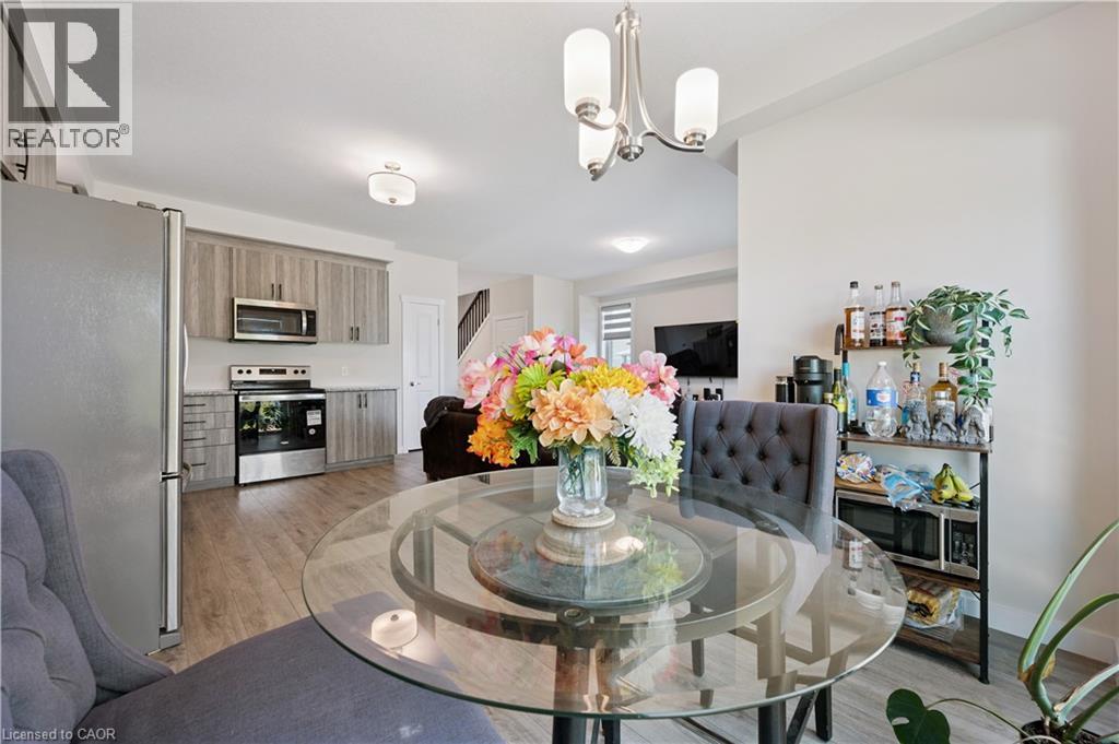 40 MOON Crescent, Cambridge, Ontario, N1S0C4 — Photo 13