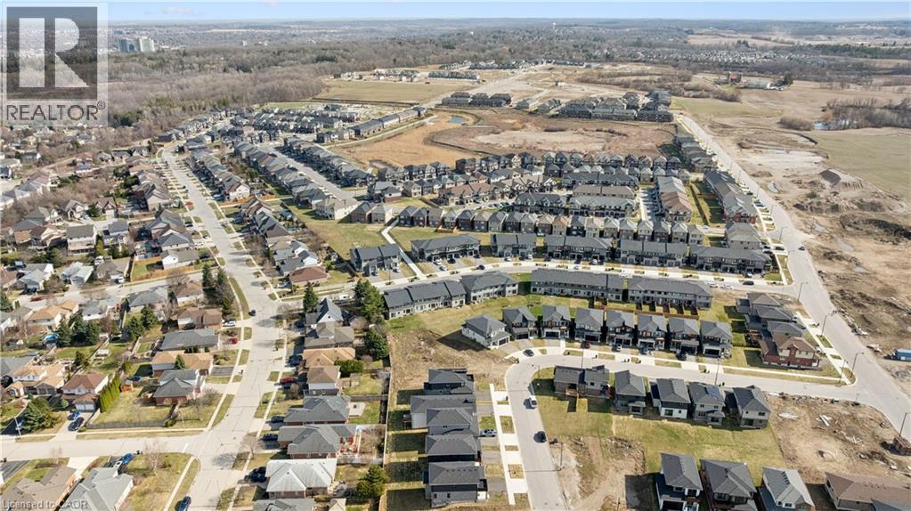 40 MOON Crescent, Cambridge, Ontario, N1S0C4 — Photo 36