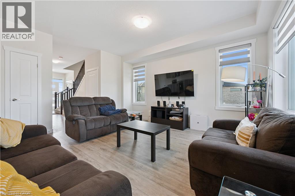 40 MOON Crescent, Cambridge, Ontario, N1S0C4 — Photo 8