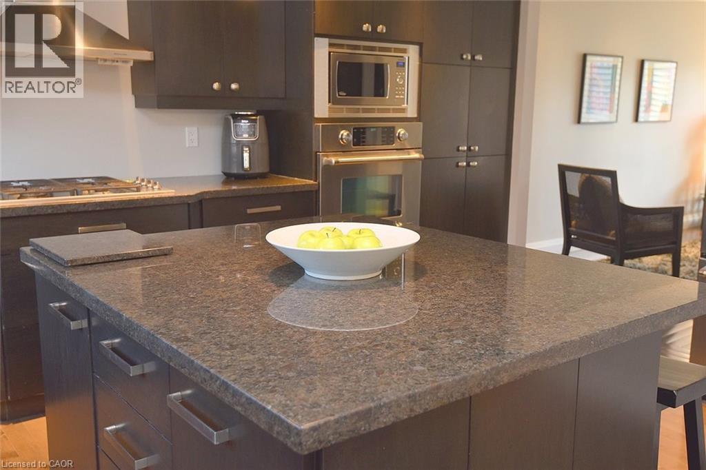 87 JEROME PARK Drive, Dundas, Ontario, L9H6R8 — Photo 16