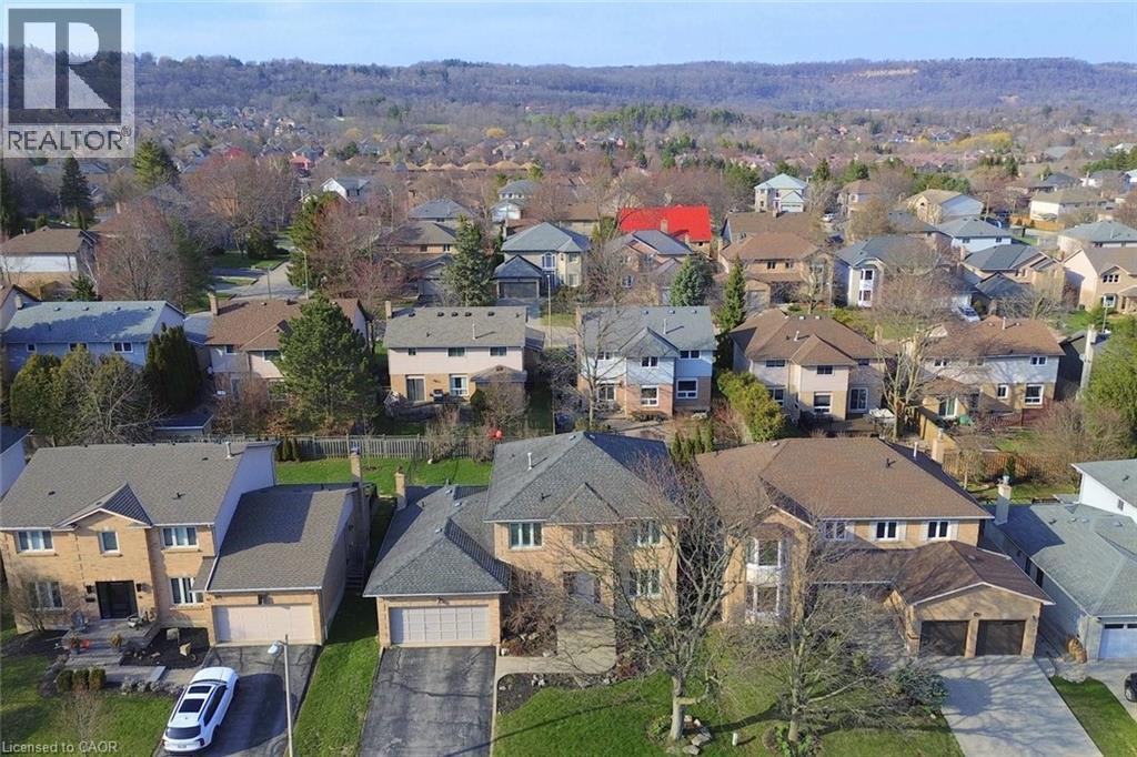 87 JEROME PARK Drive, Dundas, Ontario, L9H6R8 — Photo 45