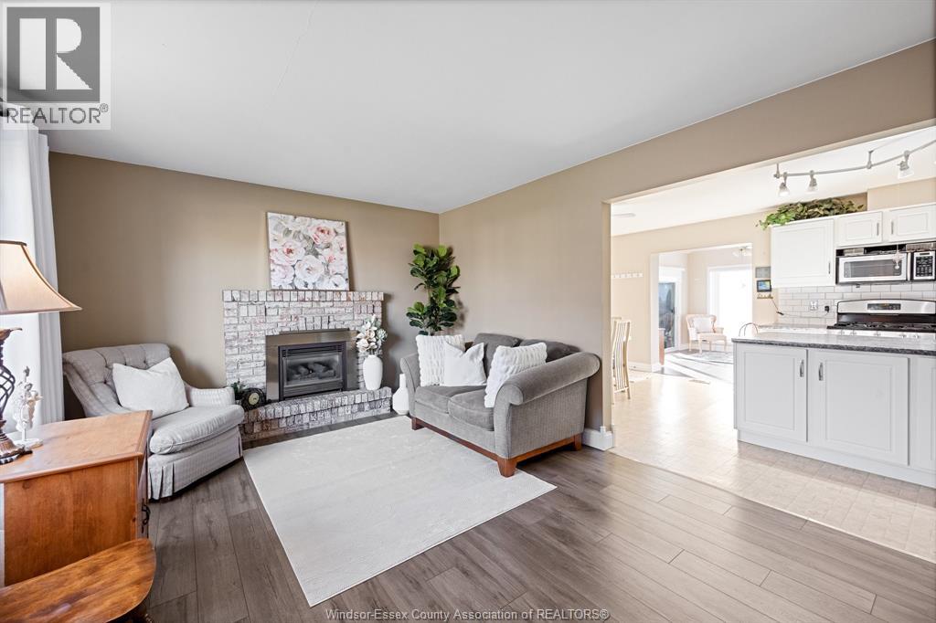 291 ELM, Lakeshore, Ontario, N0R1N0 — Photo 4