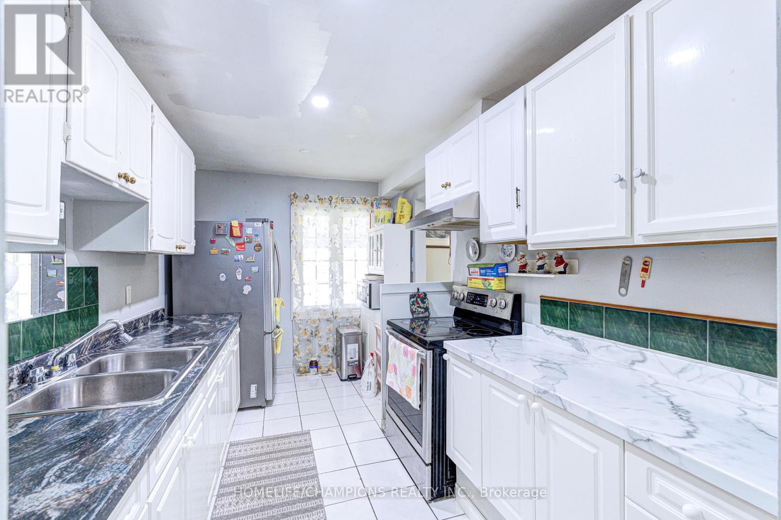 38 DUNSFOLD DRIVE, Toronto (Malvern), Ontario, M1B1T6 — Photo 10