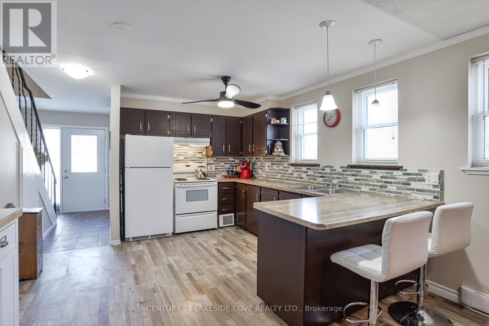 UNIT 27 - 1 PARADISE BOULEVARD S, Ramara, Ontario, L0K1B0 — Photo 8