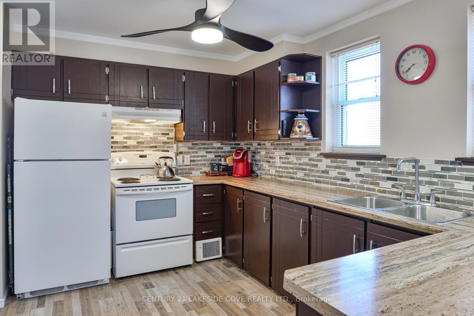 UNIT 27 - 1 PARADISE BOULEVARD S, Ramara, Ontario, L0K1B0 — Photo 9