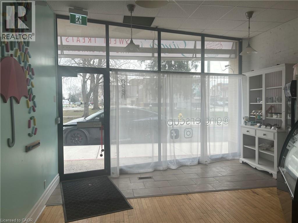 116 ARGYLE Street N Unit# 101, Cambridge, Ontario, N3H1P6 — Photo 3