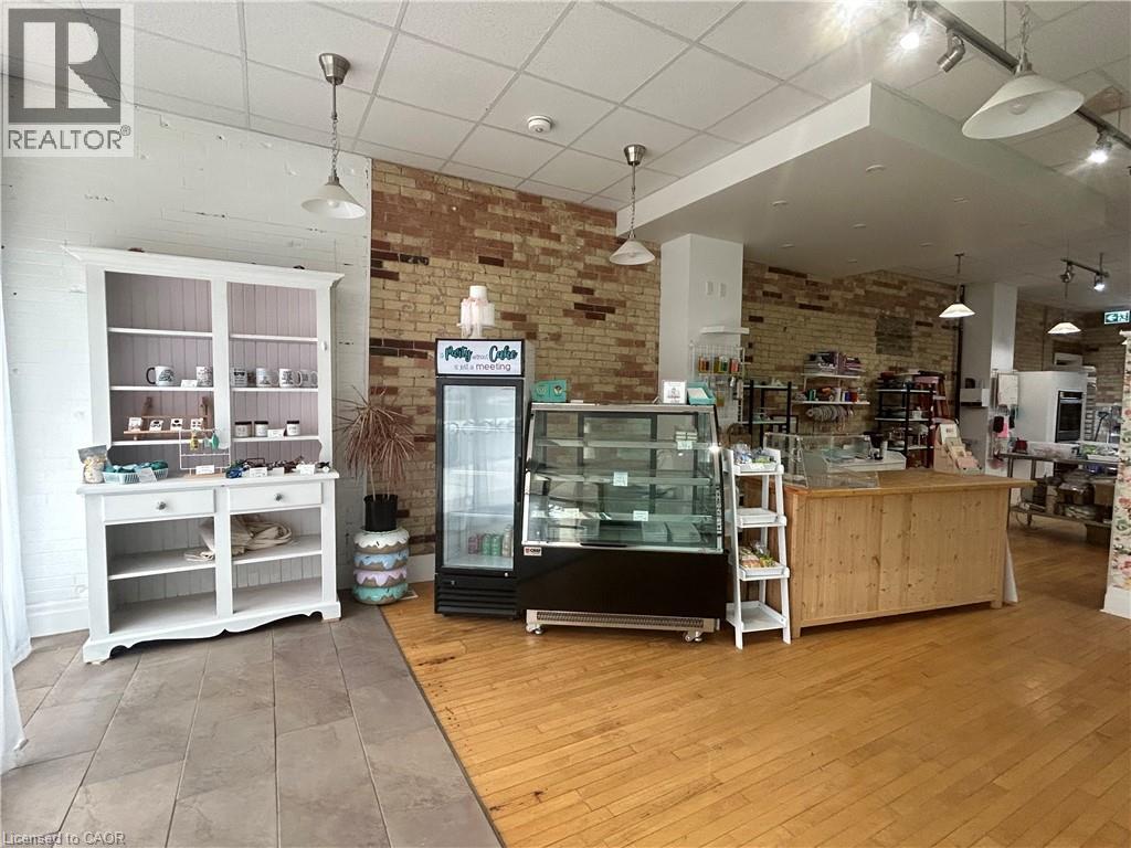 116 ARGYLE Street N Unit# 101, Cambridge, Ontario, N3H1P6 — Photo 4