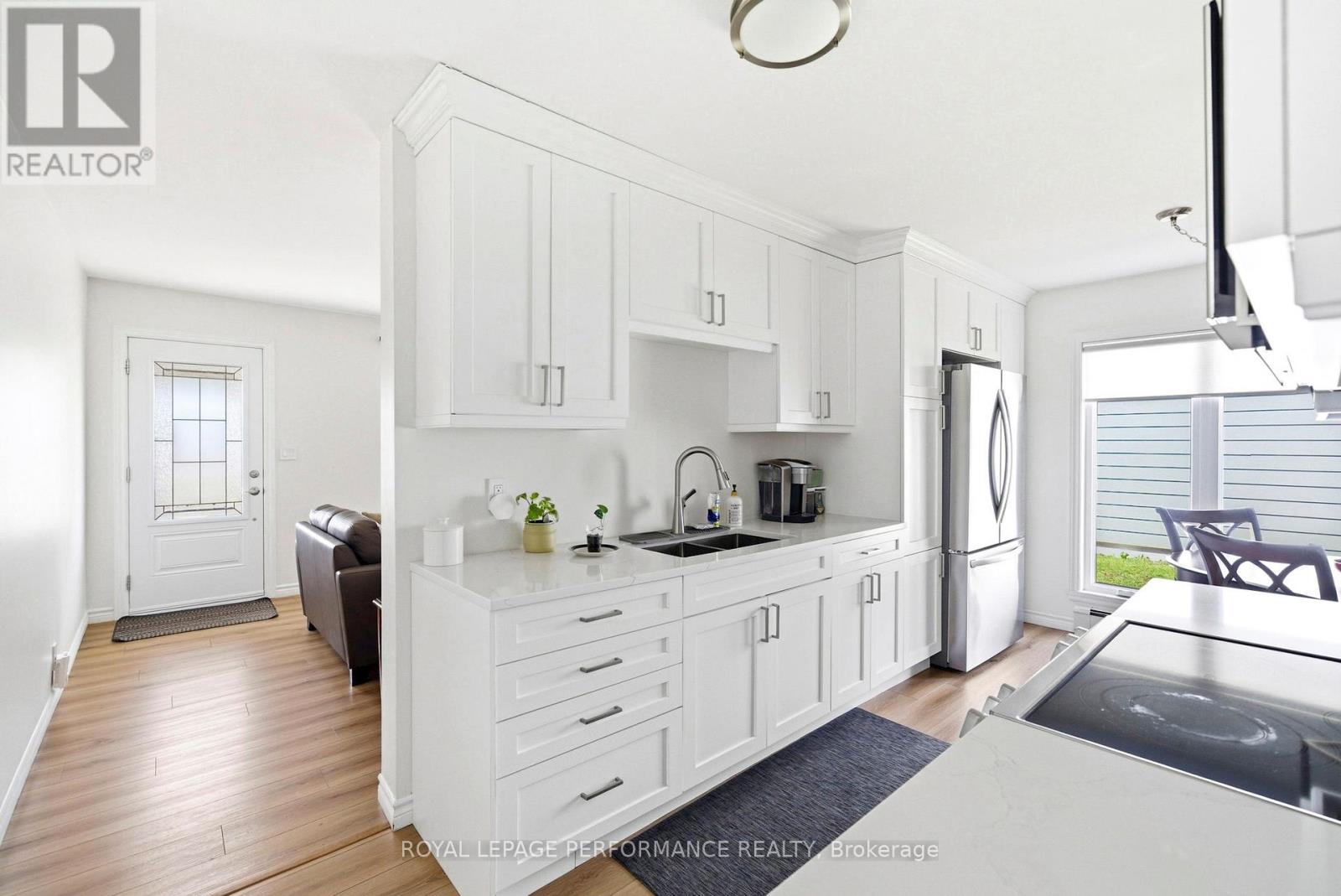 216 DANIS AVENUE, Cornwall, Ontario, K6H5E7 — Photo 18