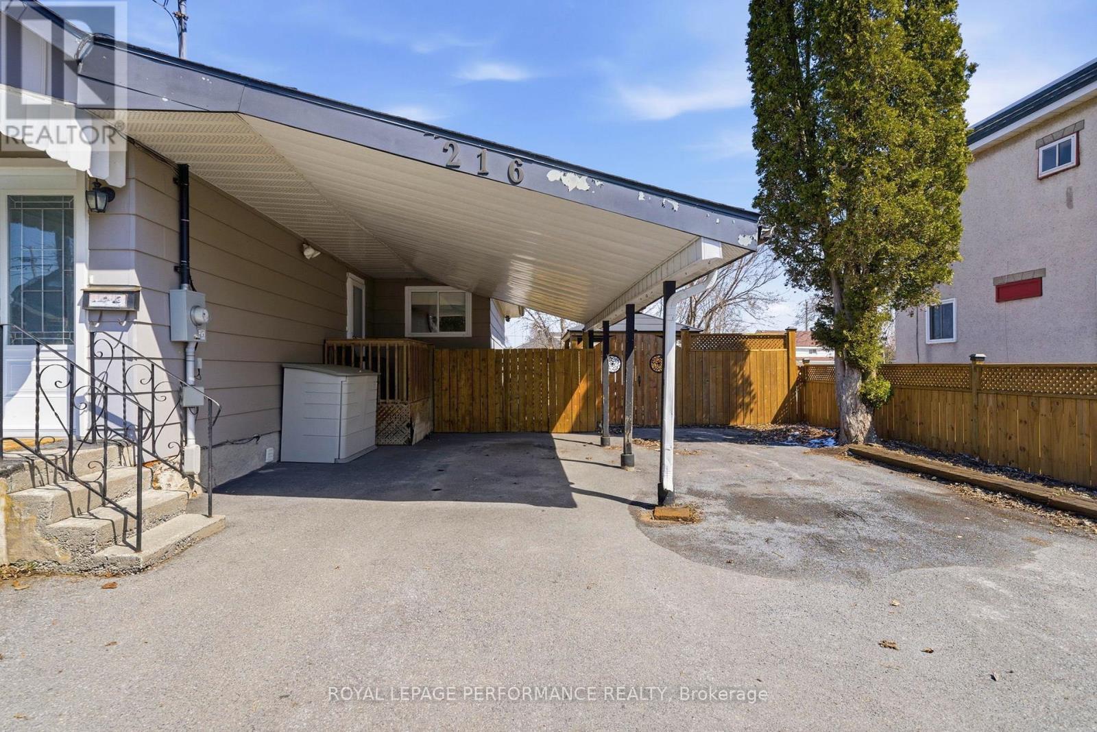 216 DANIS AVENUE, Cornwall, Ontario, K6H5E7 — Photo 5