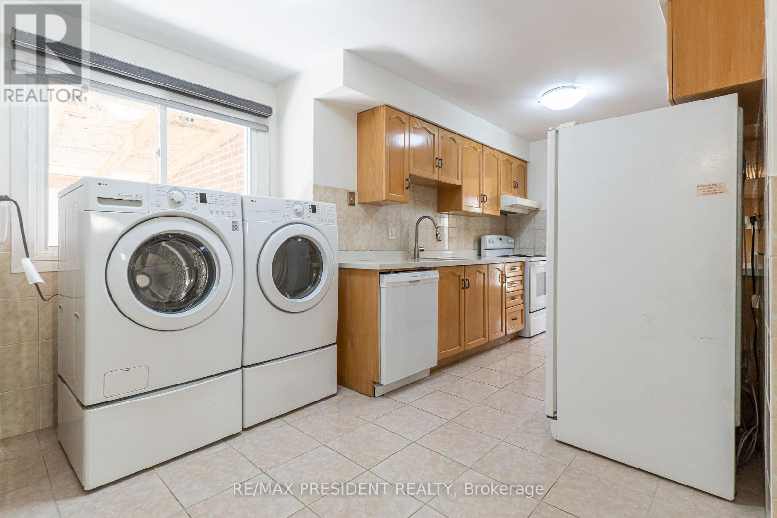 (UPPER) - 17 MANITOU CRESCENT, Brampton (Central Park), Ontario, L6S2Z6 — Photo 13