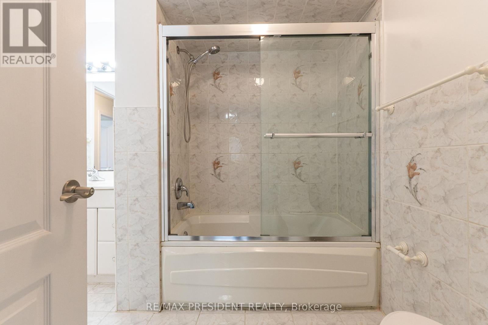 (UPPER) - 17 MANITOU CRESCENT, Brampton (Central Park), Ontario, L6S2Z6 — Photo 17