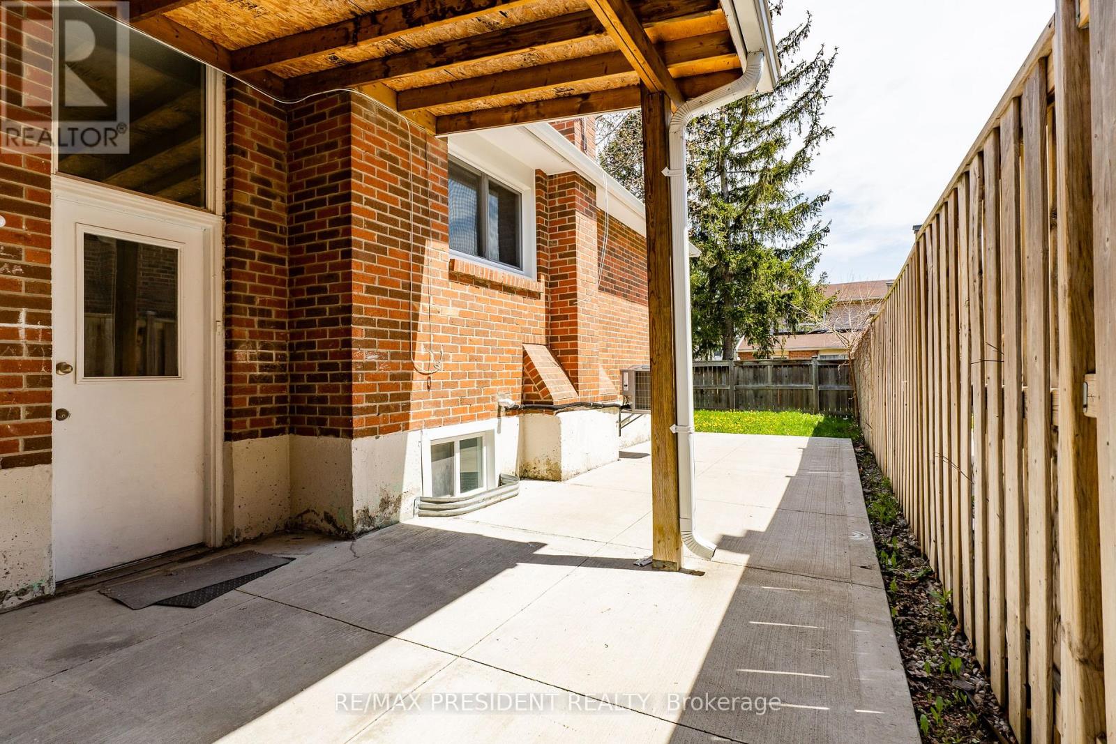 (UPPER) - 17 MANITOU CRESCENT, Brampton (Central Park), Ontario, L6S2Z6 — Photo 25