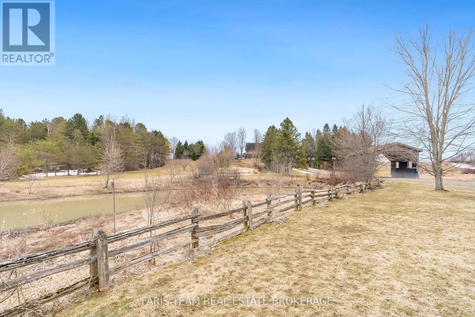 301 CONCESSION 4 ROAD E, Tiny, Ontario, L0L2T0 — Photo 4