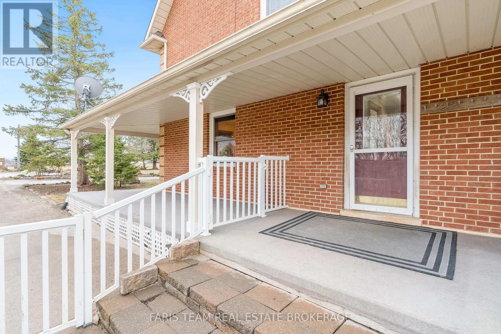 301 CONCESSION 4 ROAD E, Tiny, Ontario, L0L2T0 — Photo 9