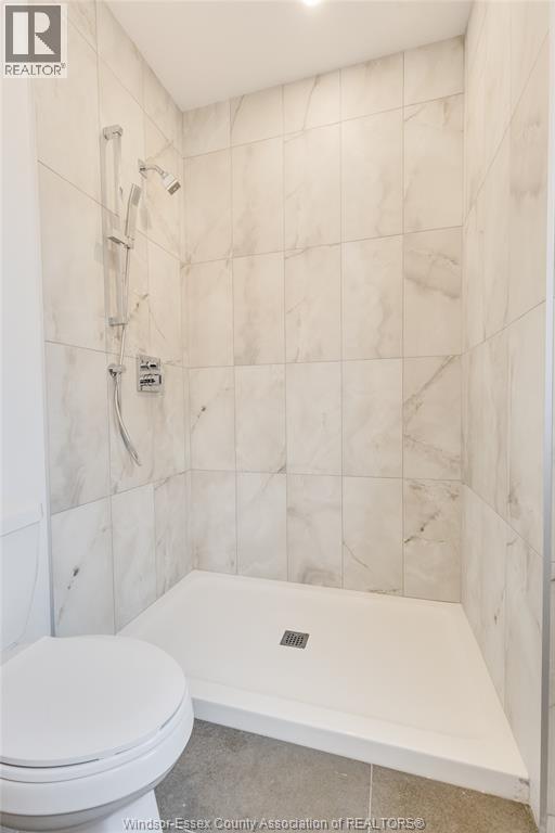 2451 WESTMINSTER BOULEVARD Unit# 1, Windsor, Ontario, N8T1X9 — Photo 2