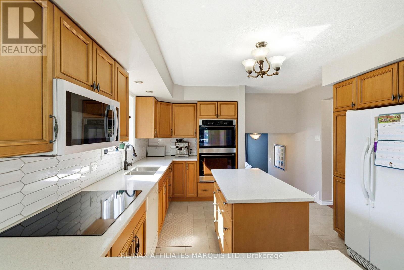 884 KENYON CRESCENT, Cornwall, Ontario, K6H6Z1 — Photo 9