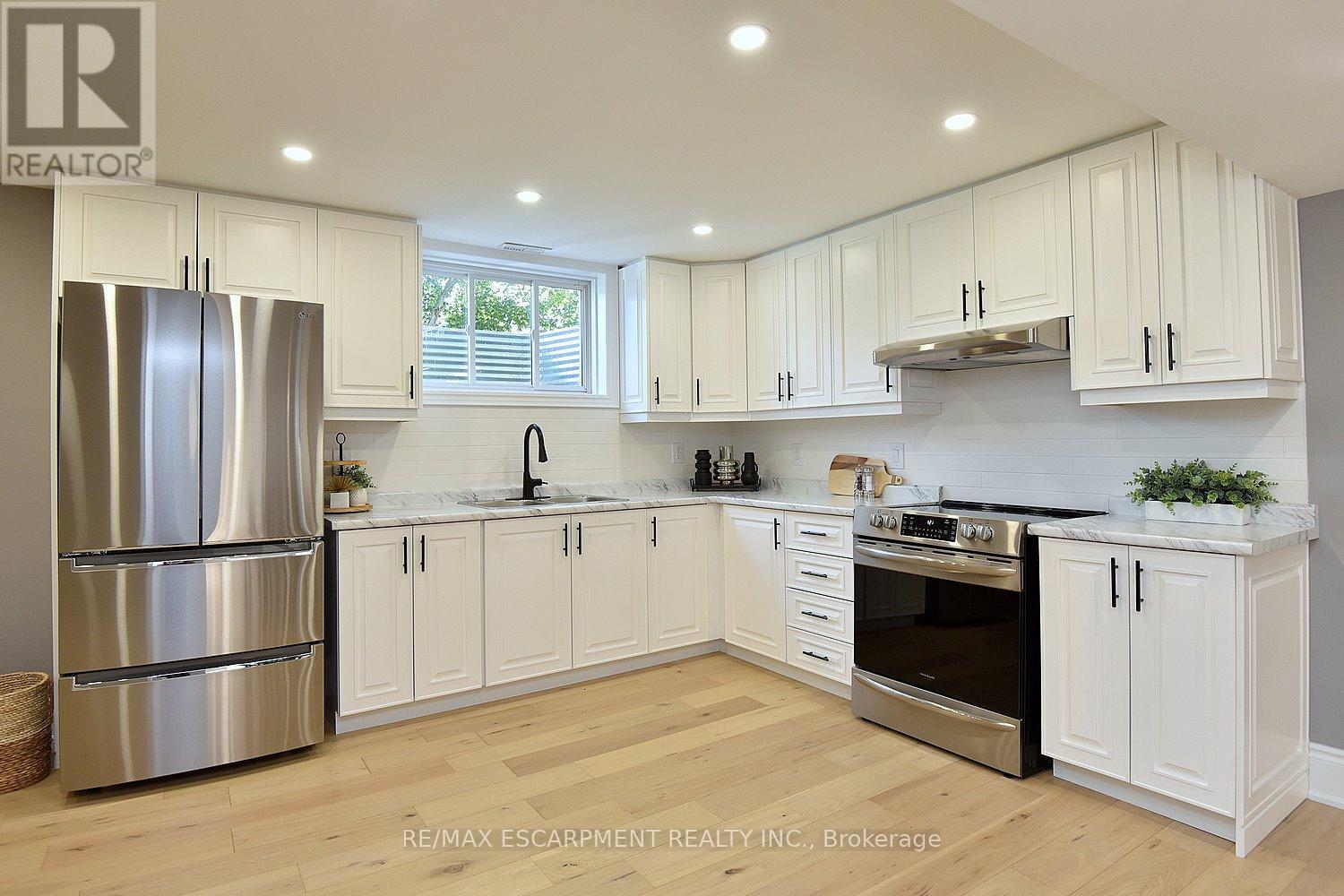 796 HIGHWAY 6, Haldimand, Ontario, N3W1M8 — Photo 8