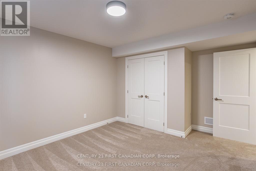 LOT 105 DARWIN CRESCENT, London South (South V), Ontario, N6P0J6 — Photo 12