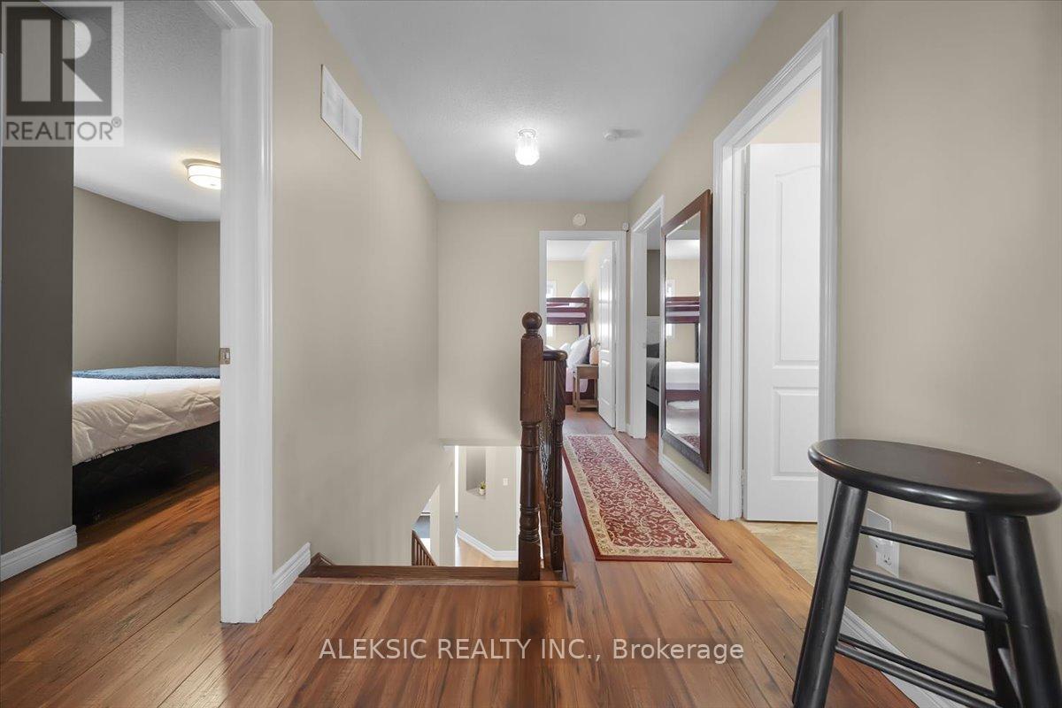 33 HILLPATH CRESCENT, Brampton (Snelgrove), Ontario, L6Z4T7 — Photo 18