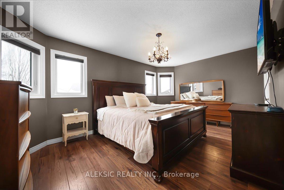 33 HILLPATH CRESCENT, Brampton (Snelgrove), Ontario, L6Z4T7 — Photo 19