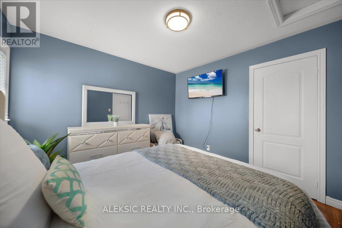 33 HILLPATH CRESCENT, Brampton (Snelgrove), Ontario, L6Z4T7 — Photo 29